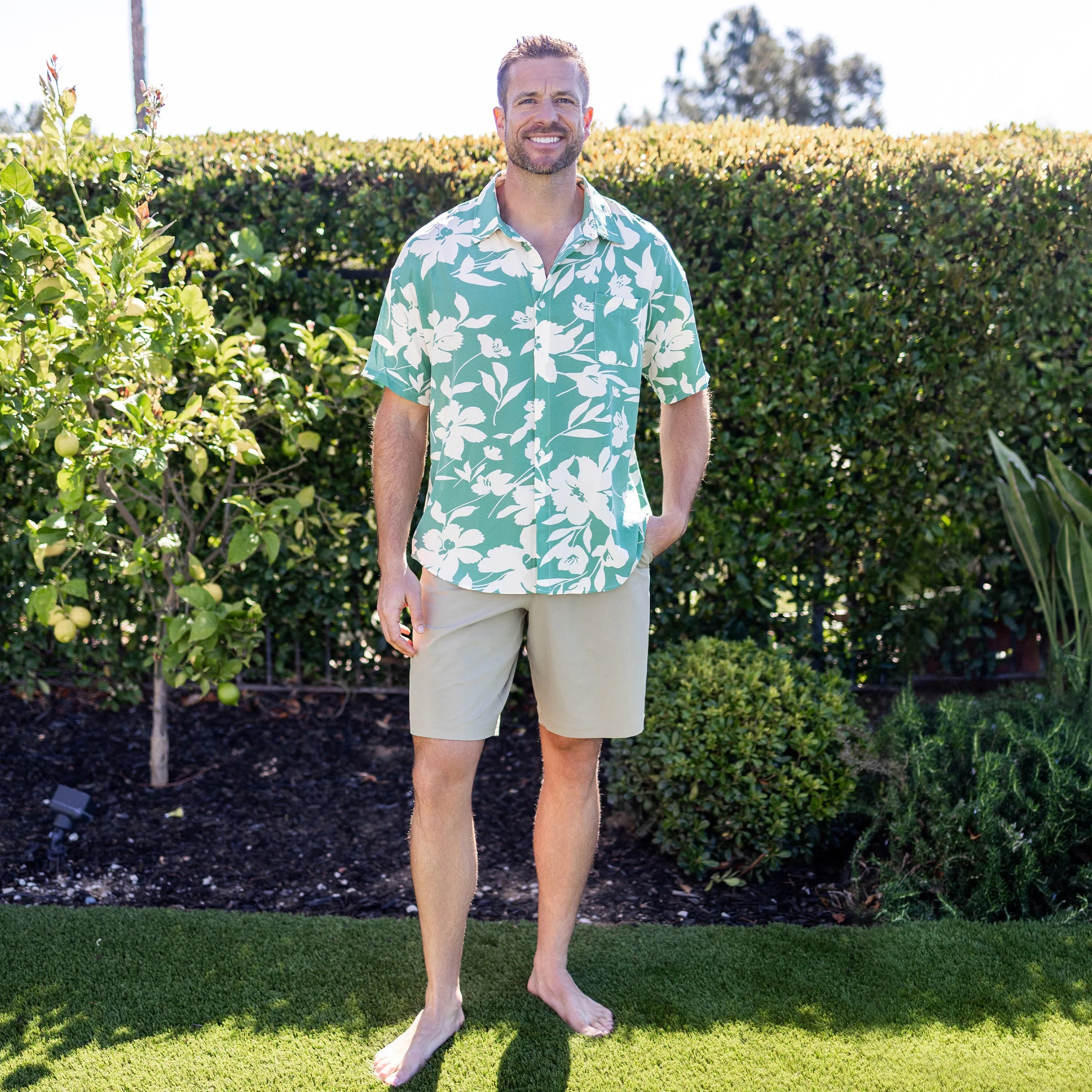 PatPat Leaf Print Green Short Sleeve  Men Shirt