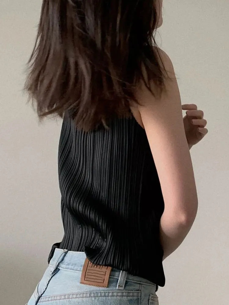 Miyake Pleated Elegant Fashion Temperament Solid Color Half High Neck Sleeveless Women's Vest 2025 Summer New Breathable Top
